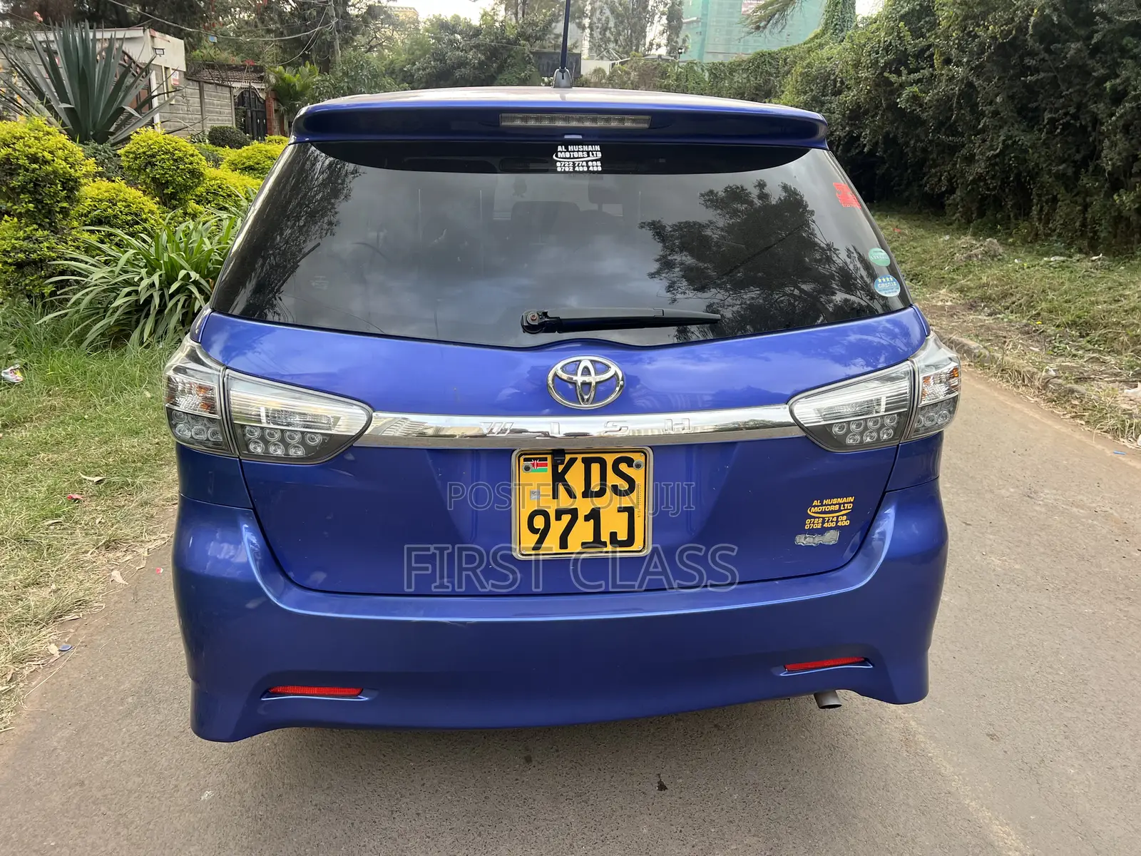 Toyota Wish 2016 Blue