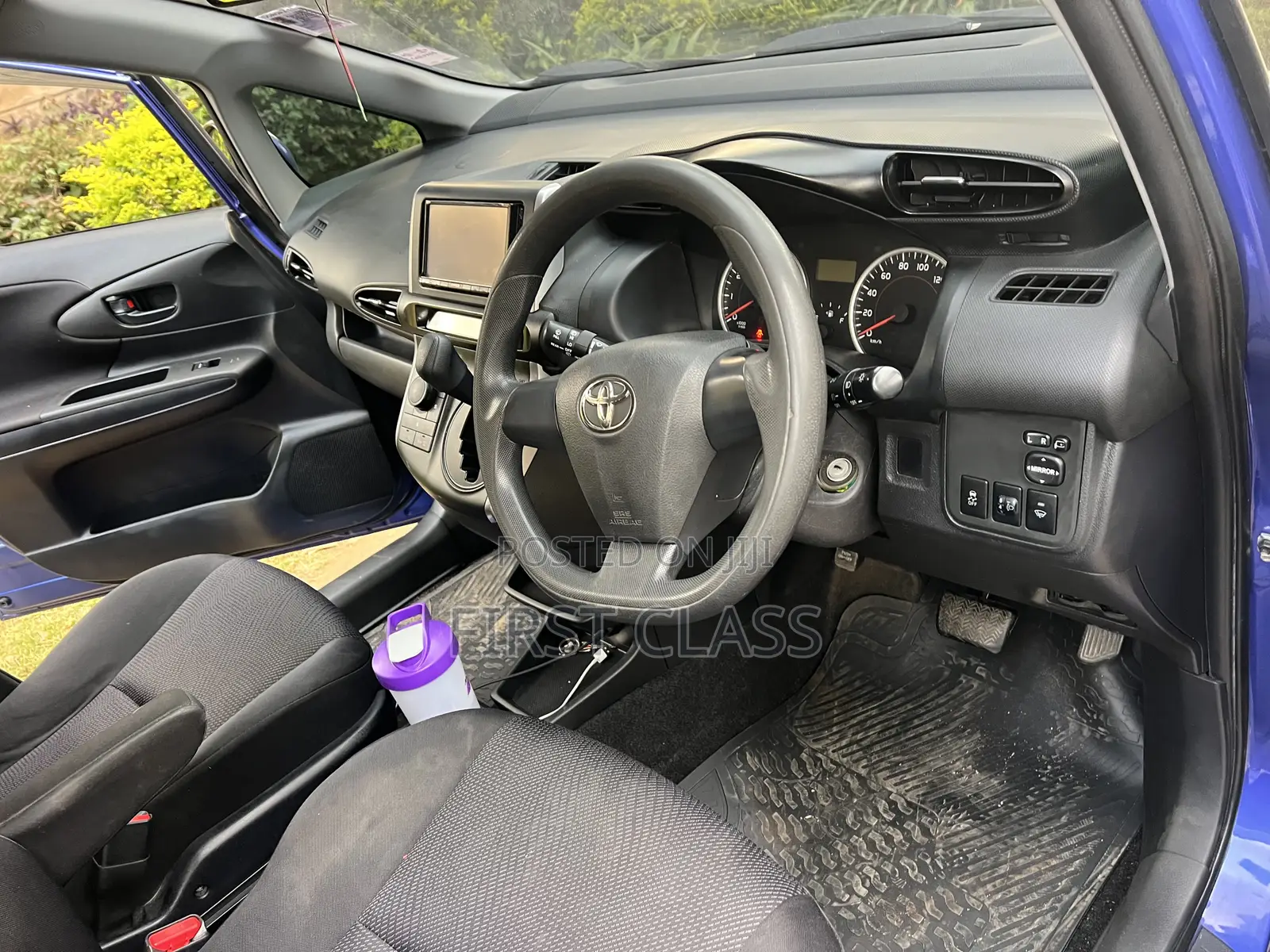 Toyota Wish 2016 Blue