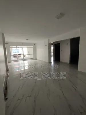4bdrm Apartment in Parklands/Highridge for sale