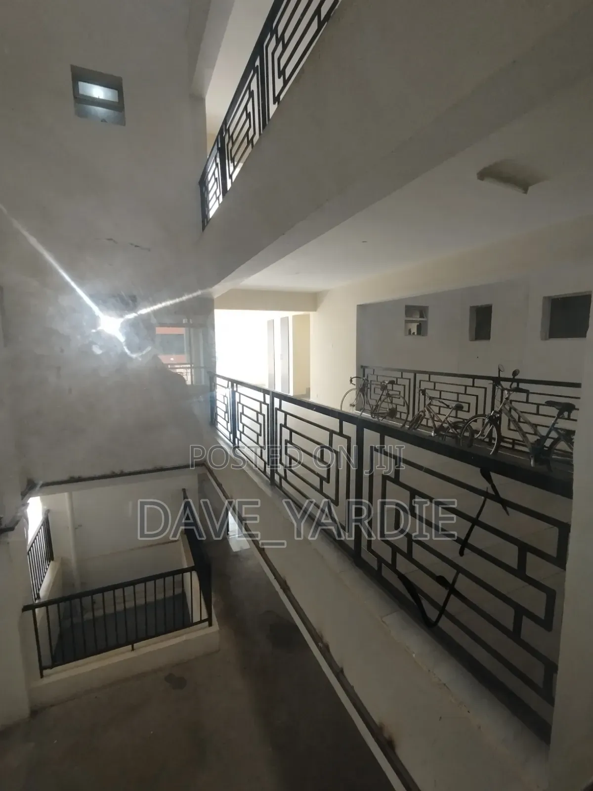 4bdrm Apartment in Parklands/Highridge for sale