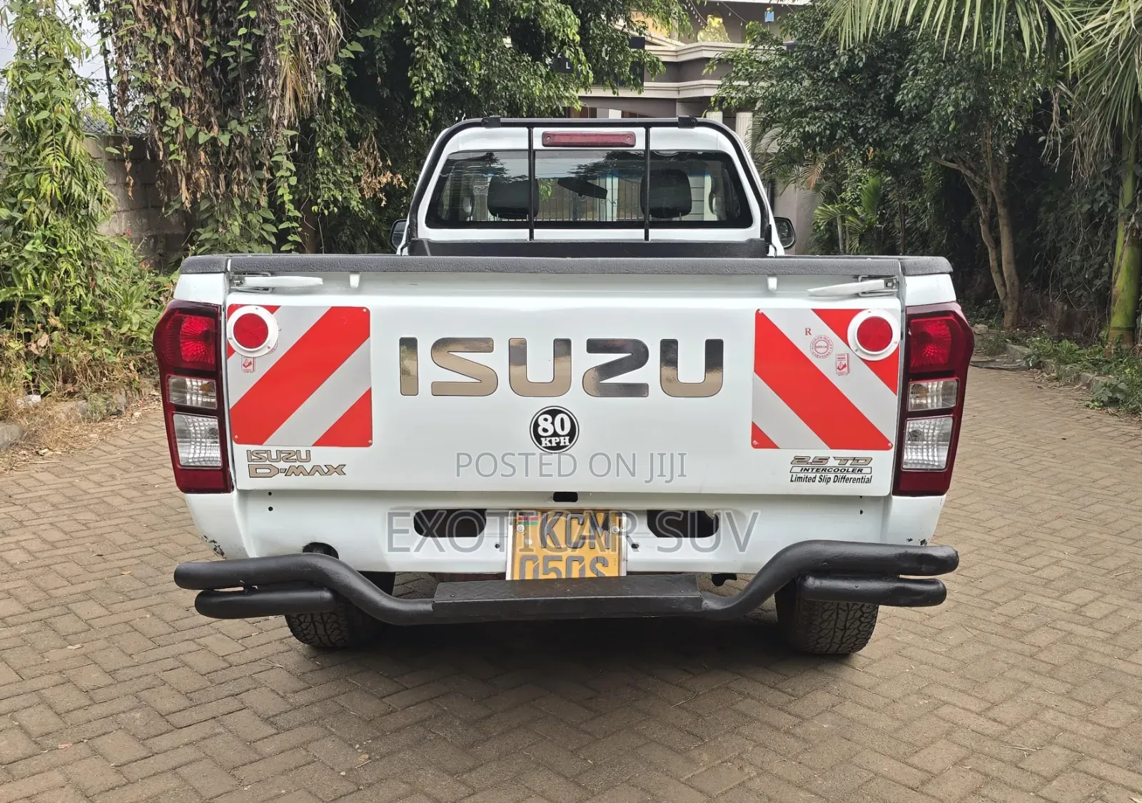 Isuzu D-MAX 2016 White