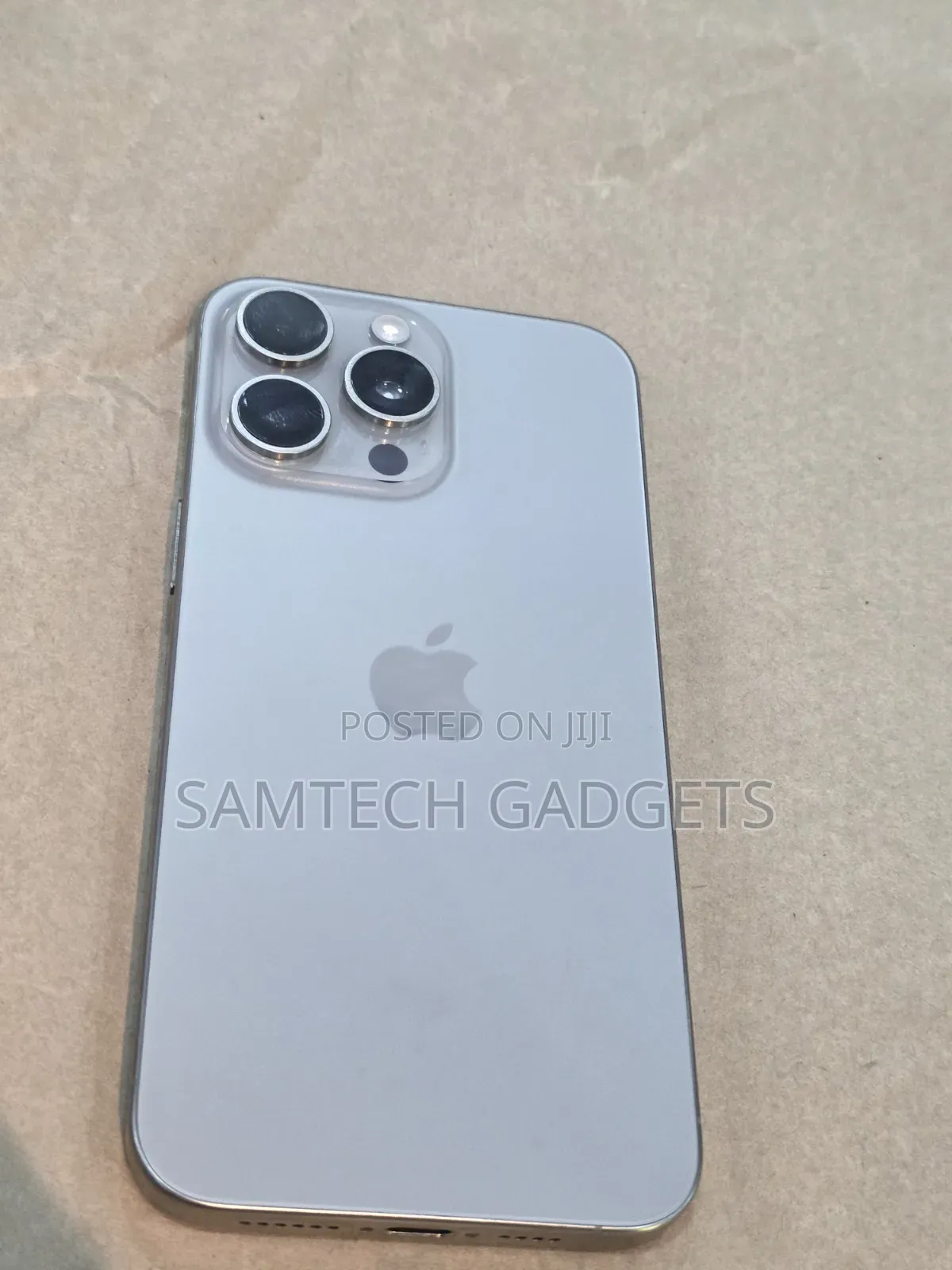 Apple iPhone 15 Pro Max 256 GB Gray