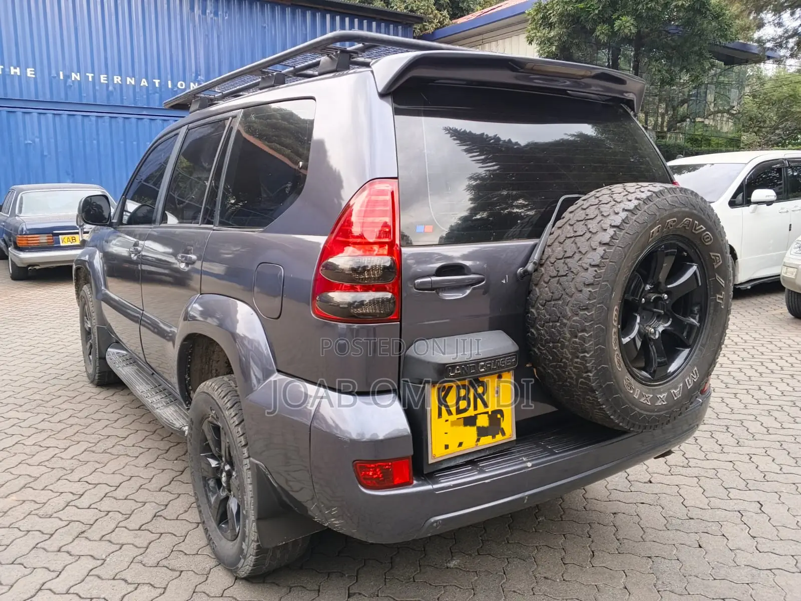 Toyota Land Cruiser Prado 3.0 D-4D 5dr 2005 Gray