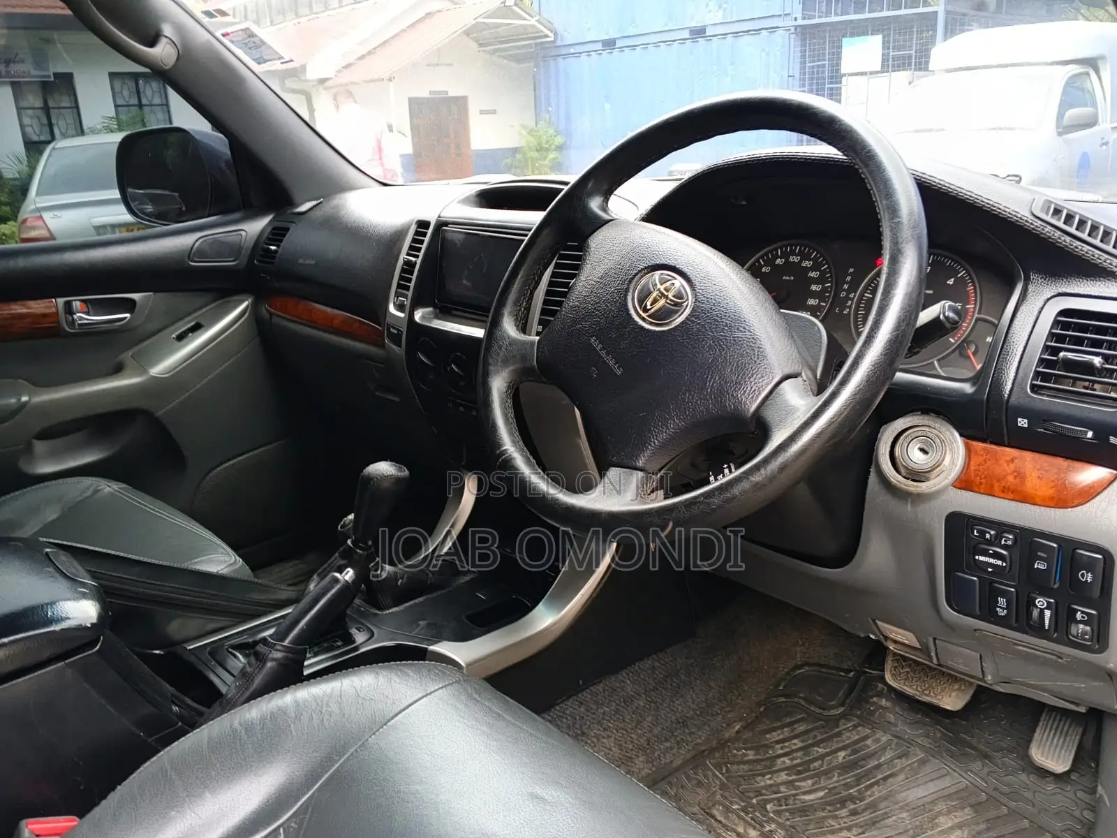 Toyota Land Cruiser Prado 3.0 D-4D 5dr 2005 Gray