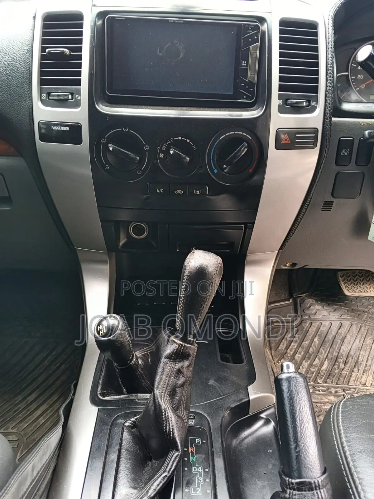 Toyota Land Cruiser Prado 3.0 D-4D 5dr 2005 Gray