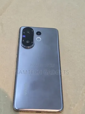 Vivo V60 256 GB Blue