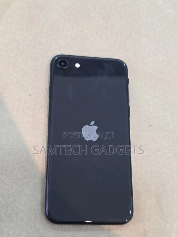Apple iPhone SE (2020) 64 GB Black - thumbnail 2