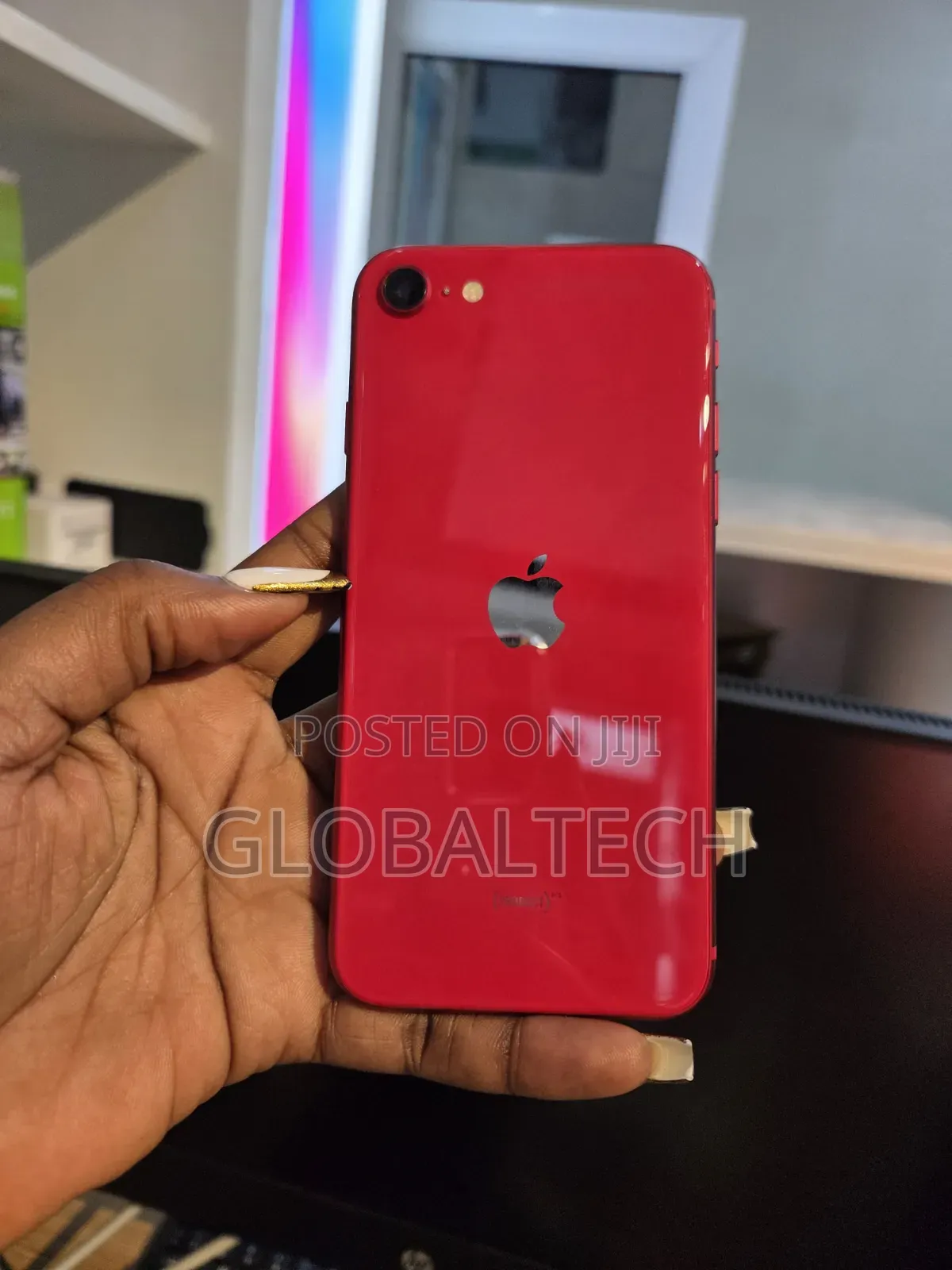 Apple iPhone SE (2020) 128 GB Red