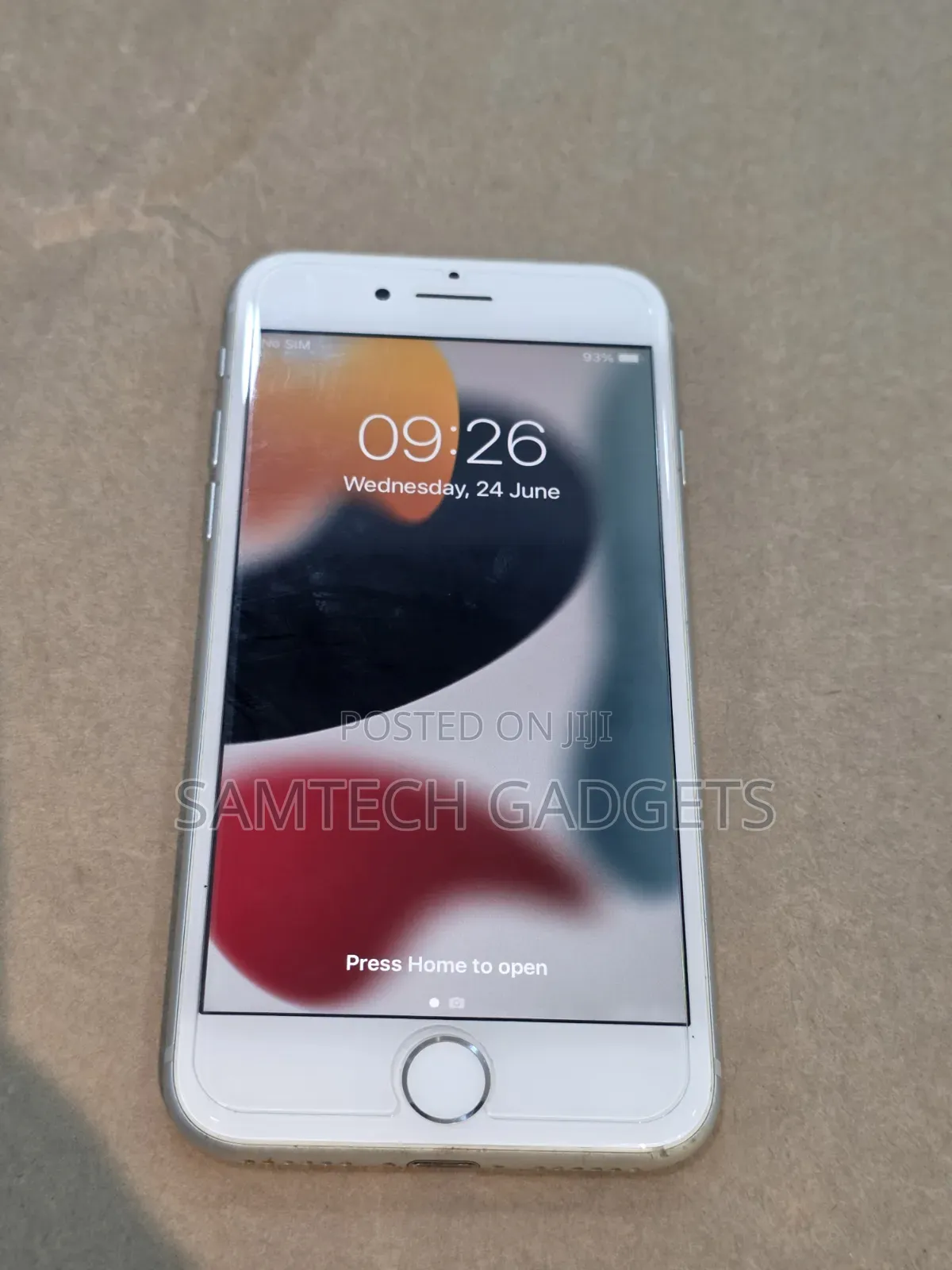 Apple iPhone 8 64 GB White