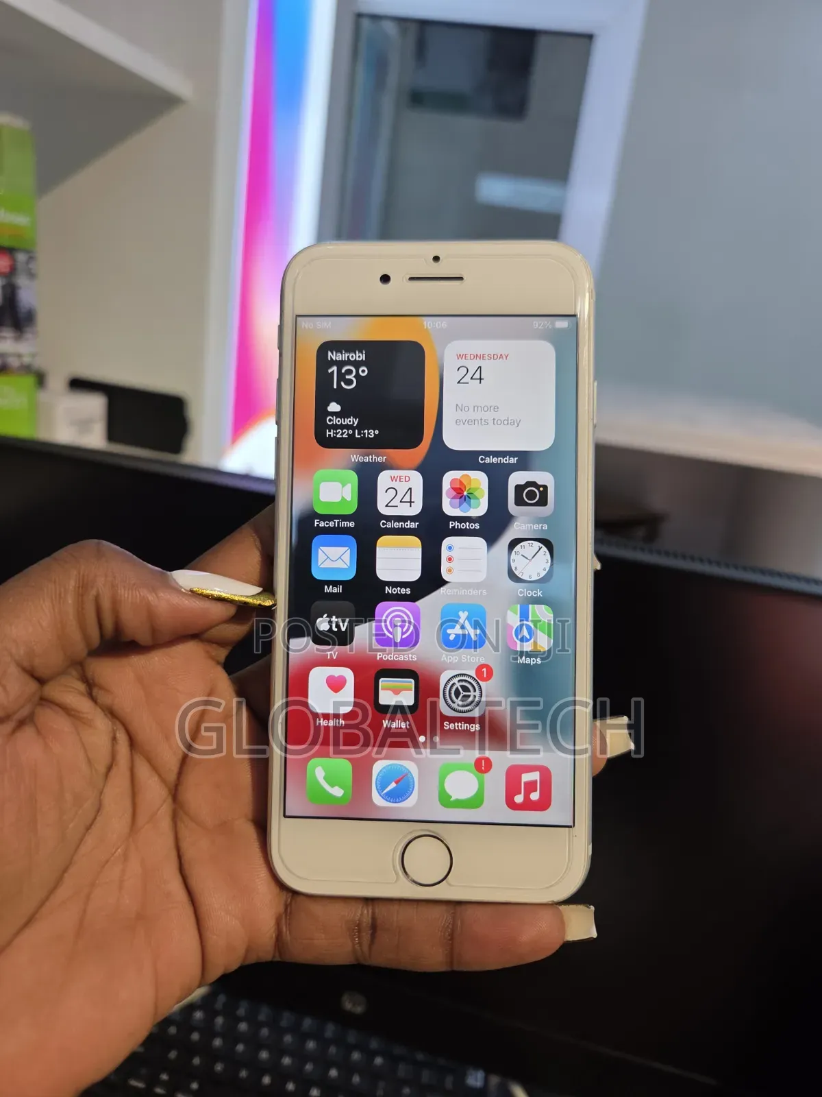 Apple iPhone 8 64 GB White