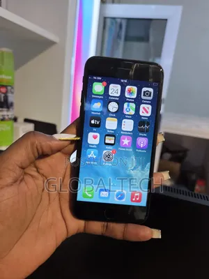 Apple iPhone 7 32 GB Black
