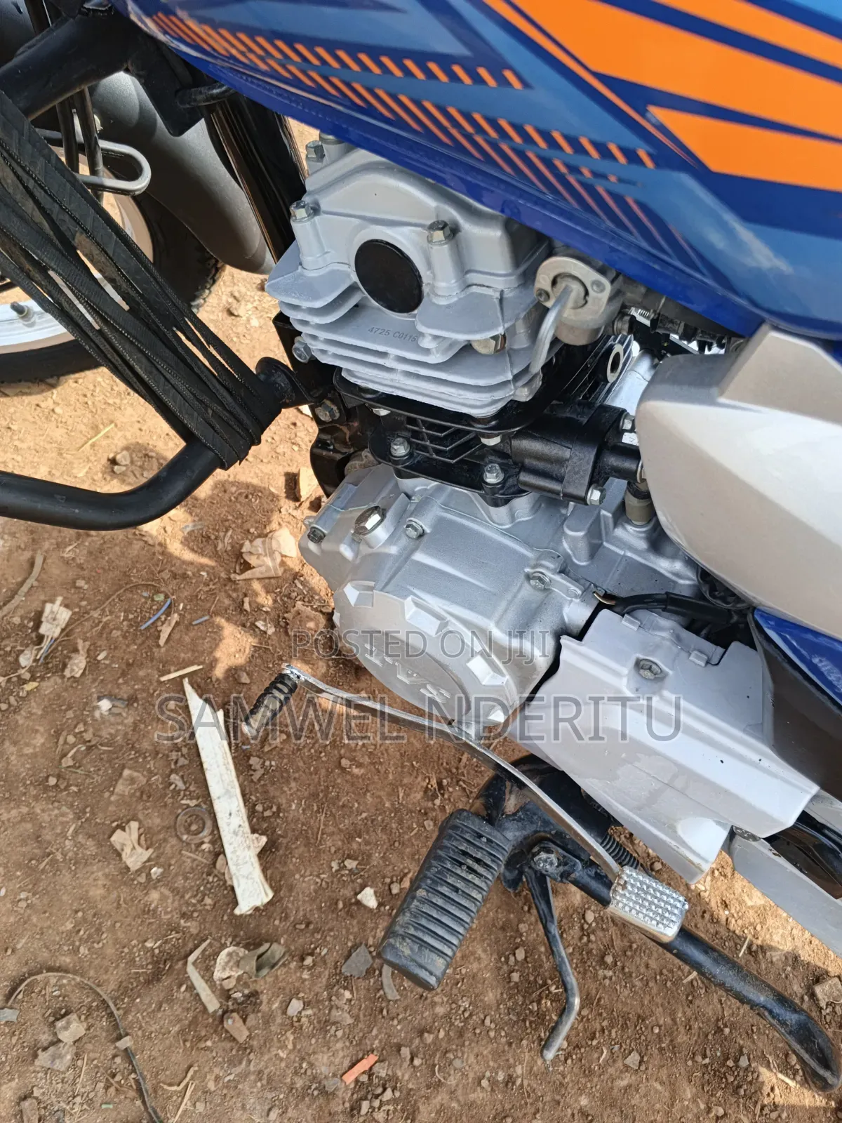 New TVS HLX Plus ES 2025 Blue