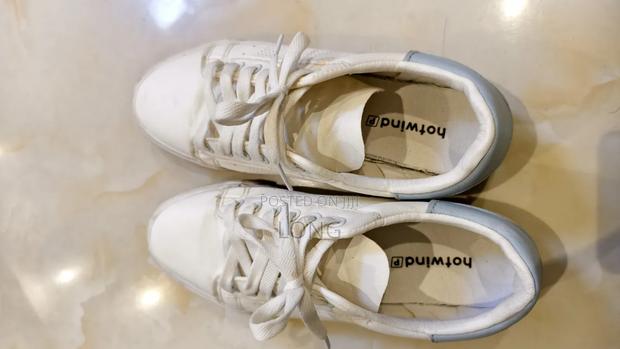Used Shoes 500 Kes Each Pair - thumbnail 5