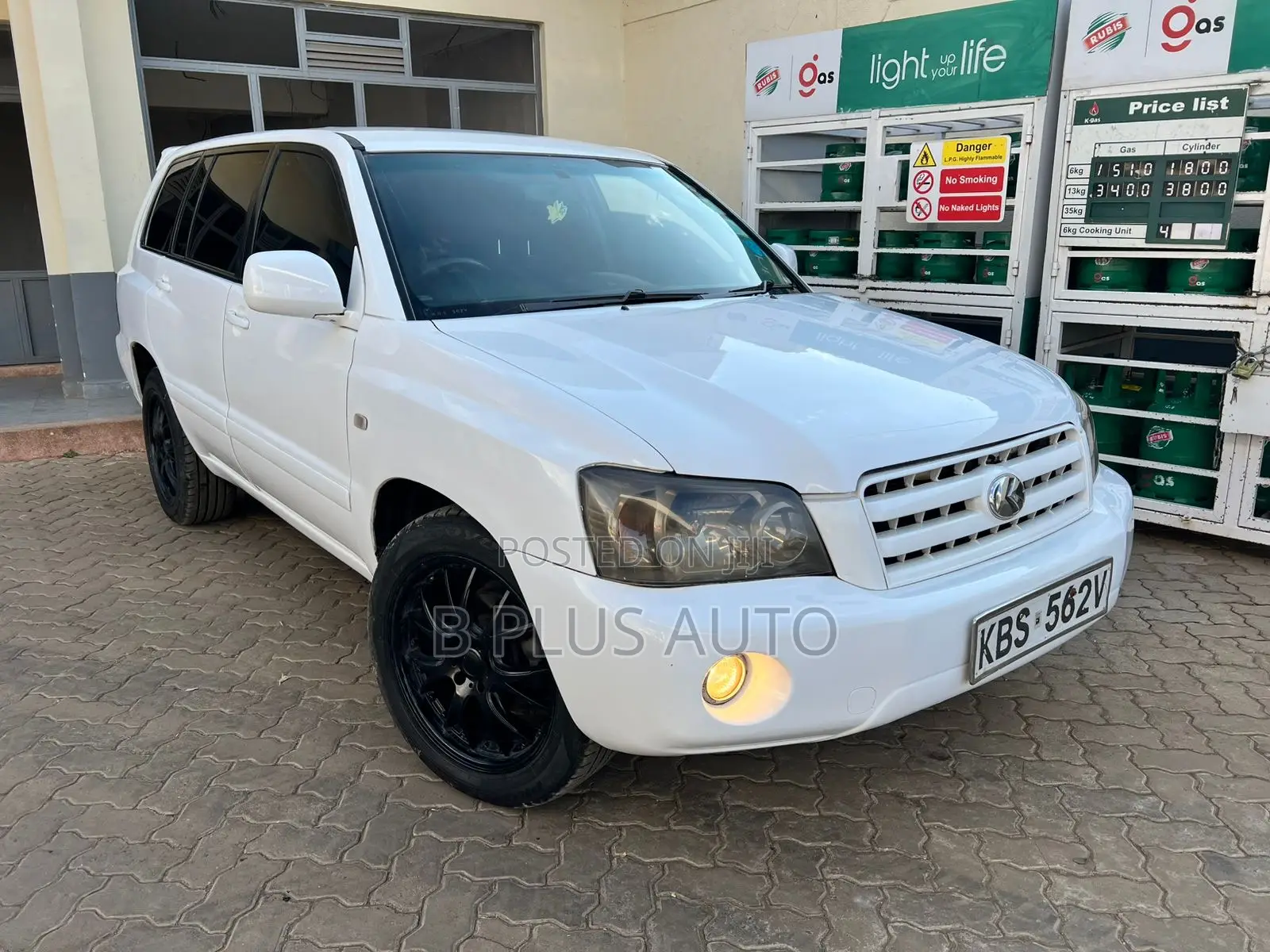 Toyota Kluger 2005 White