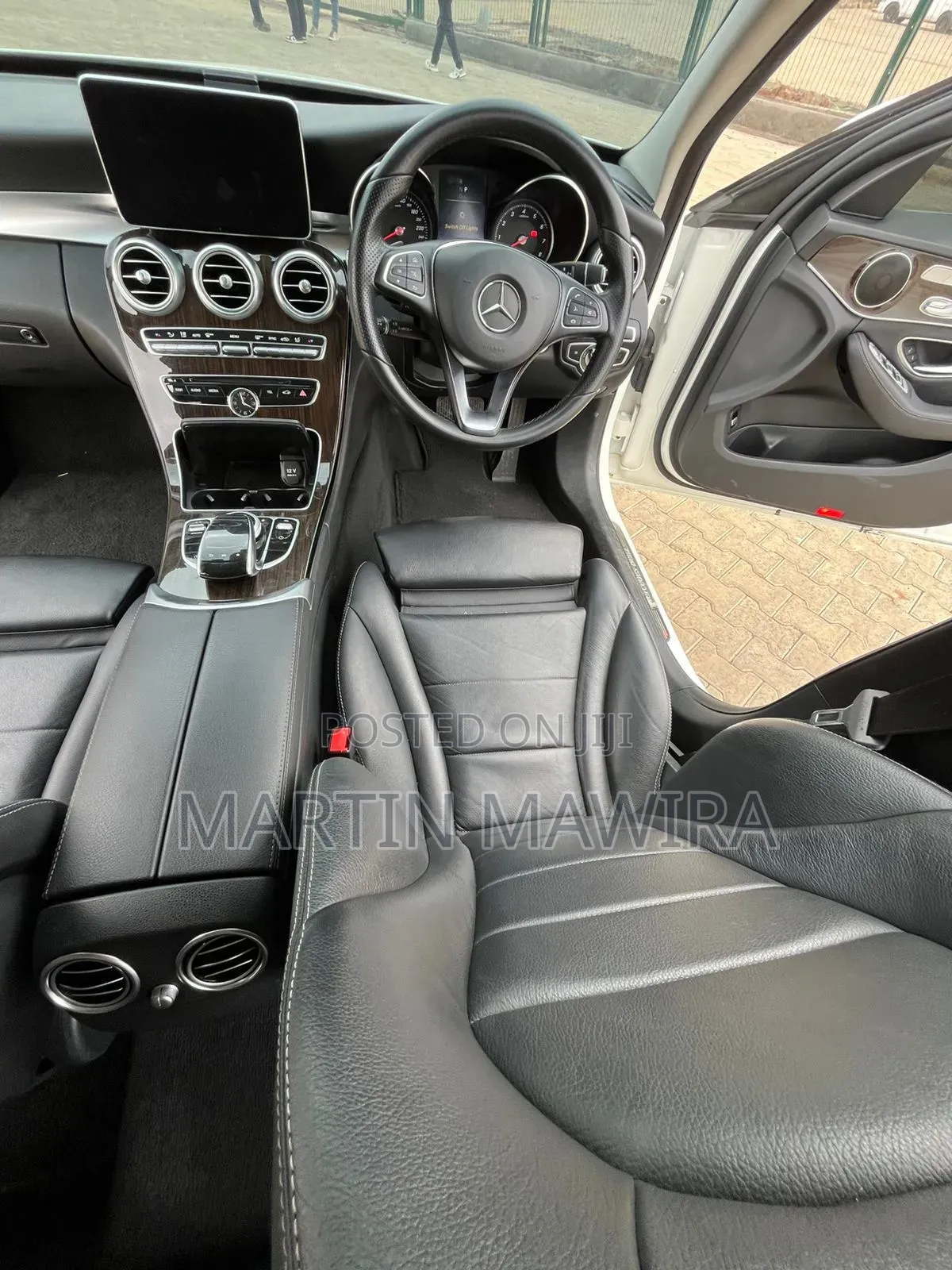 Mercedes-Benz C200 2017 White