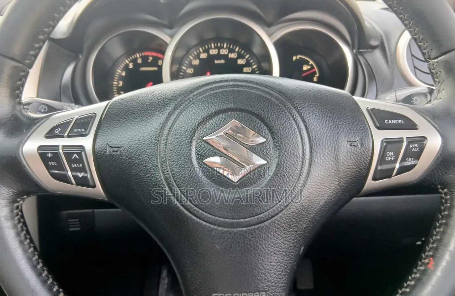 Suzuki Escudo 2015 Black