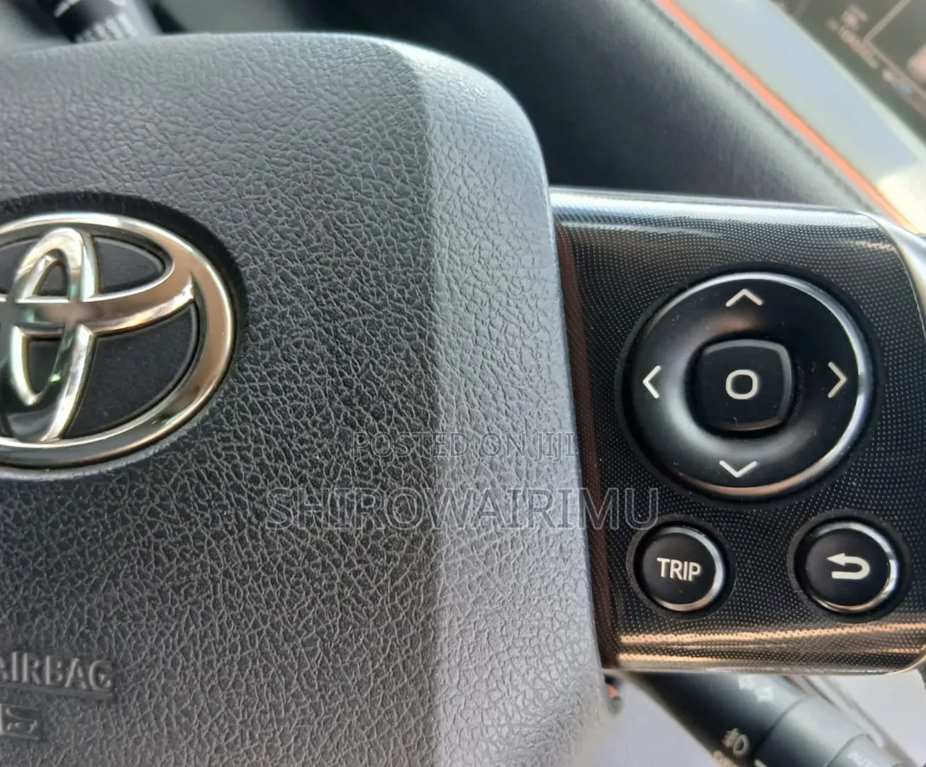 Toyota Sienta 2018 Silver