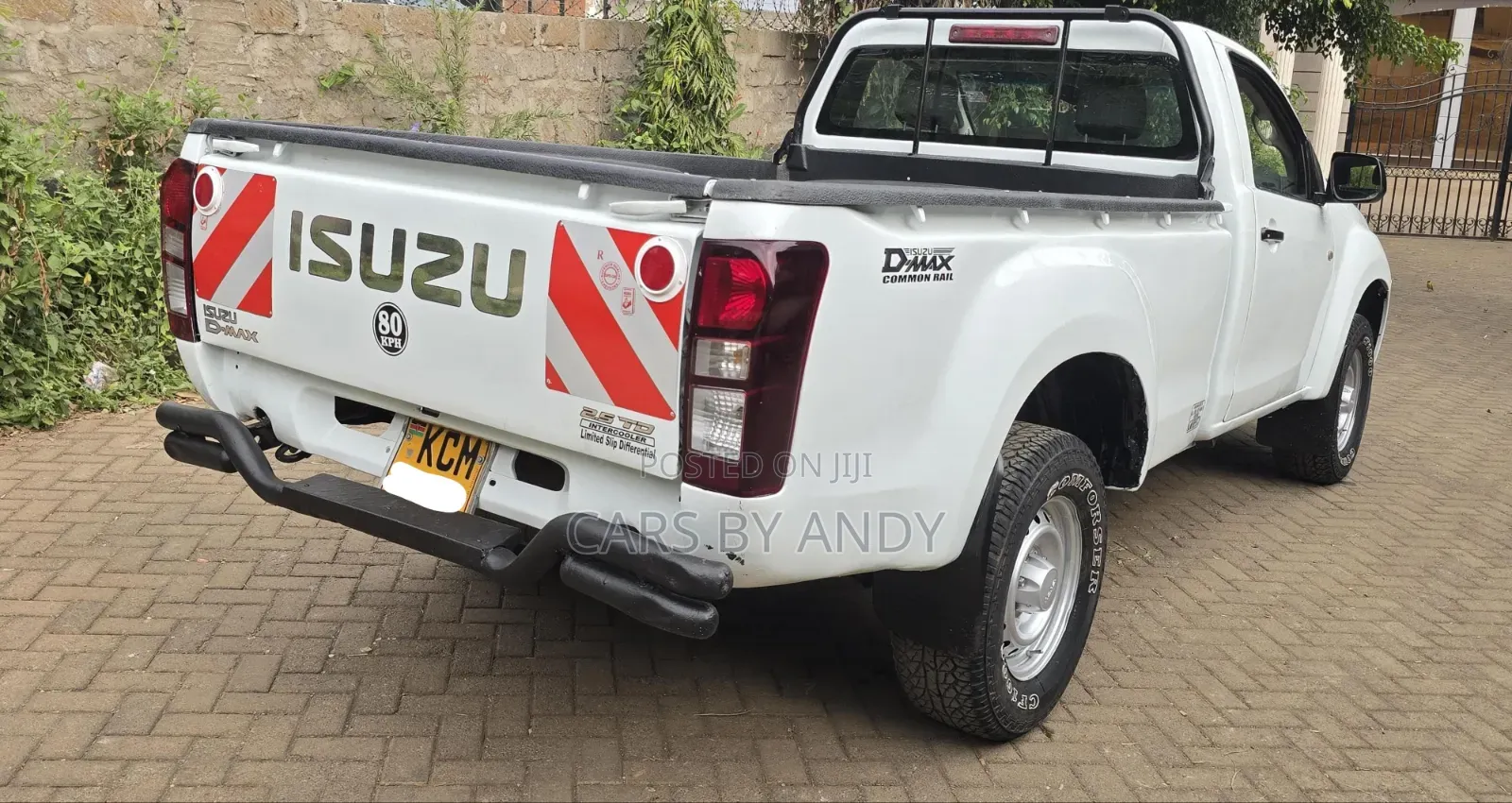 Isuzu D-MAX 2016 White