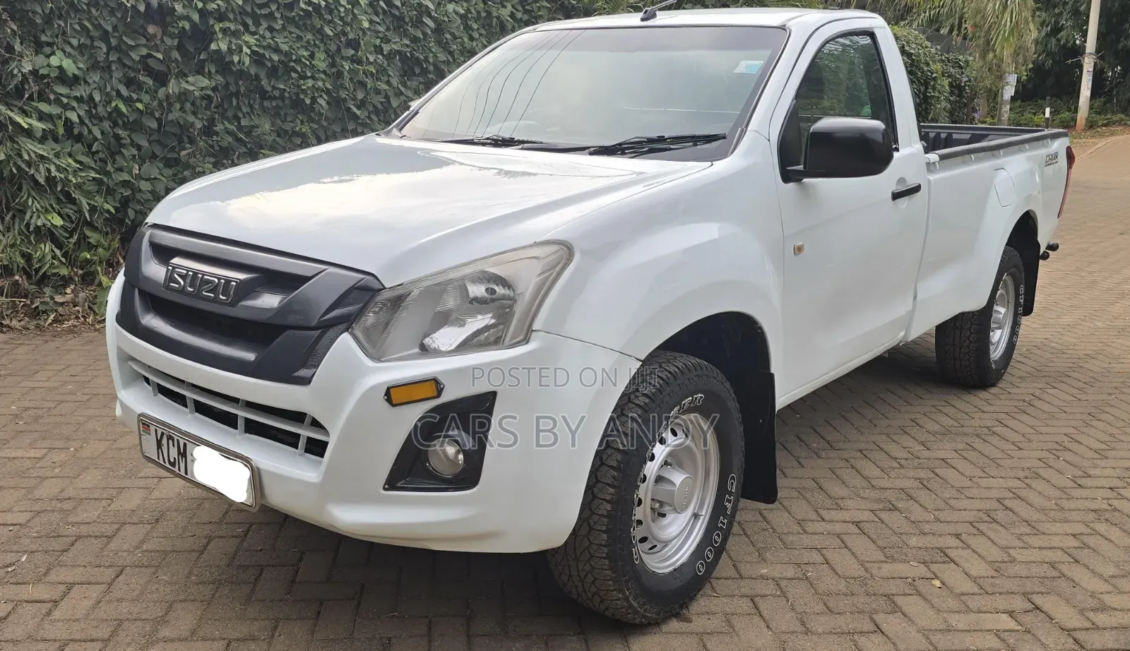 Isuzu D-MAX 2016 White