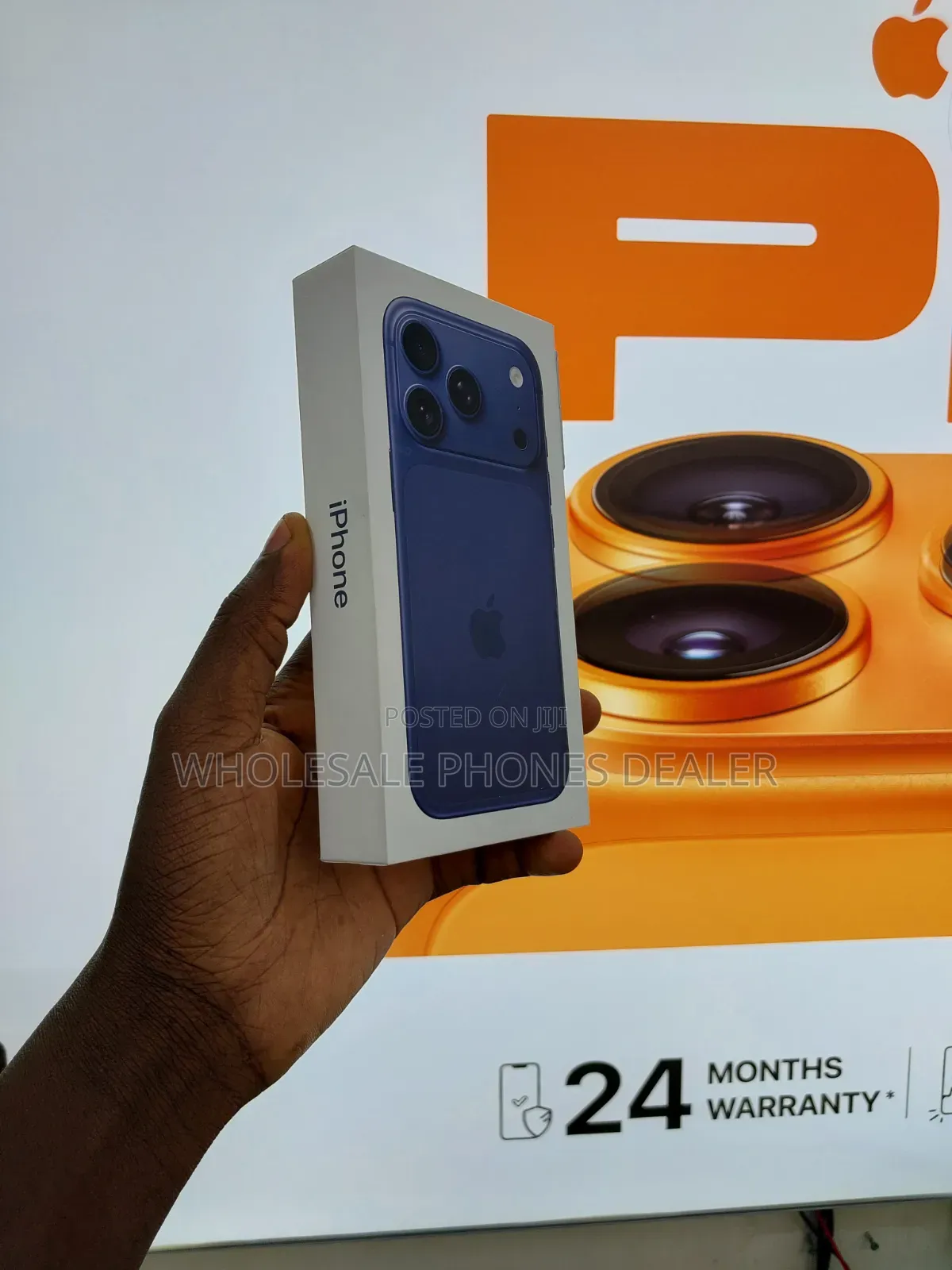 New Apple iPhone 16 Pro Max 256 GB Blue