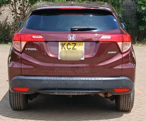 Honda Vezel 2014 Maroon