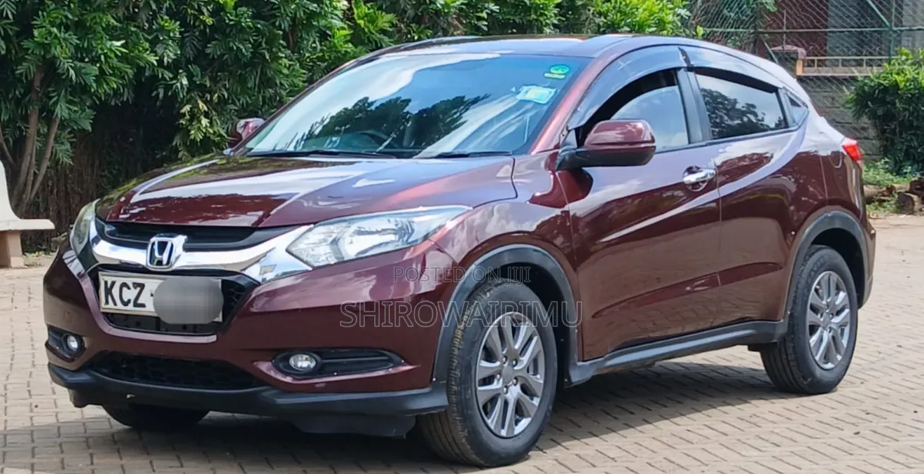 Honda Vezel 2014 Maroon