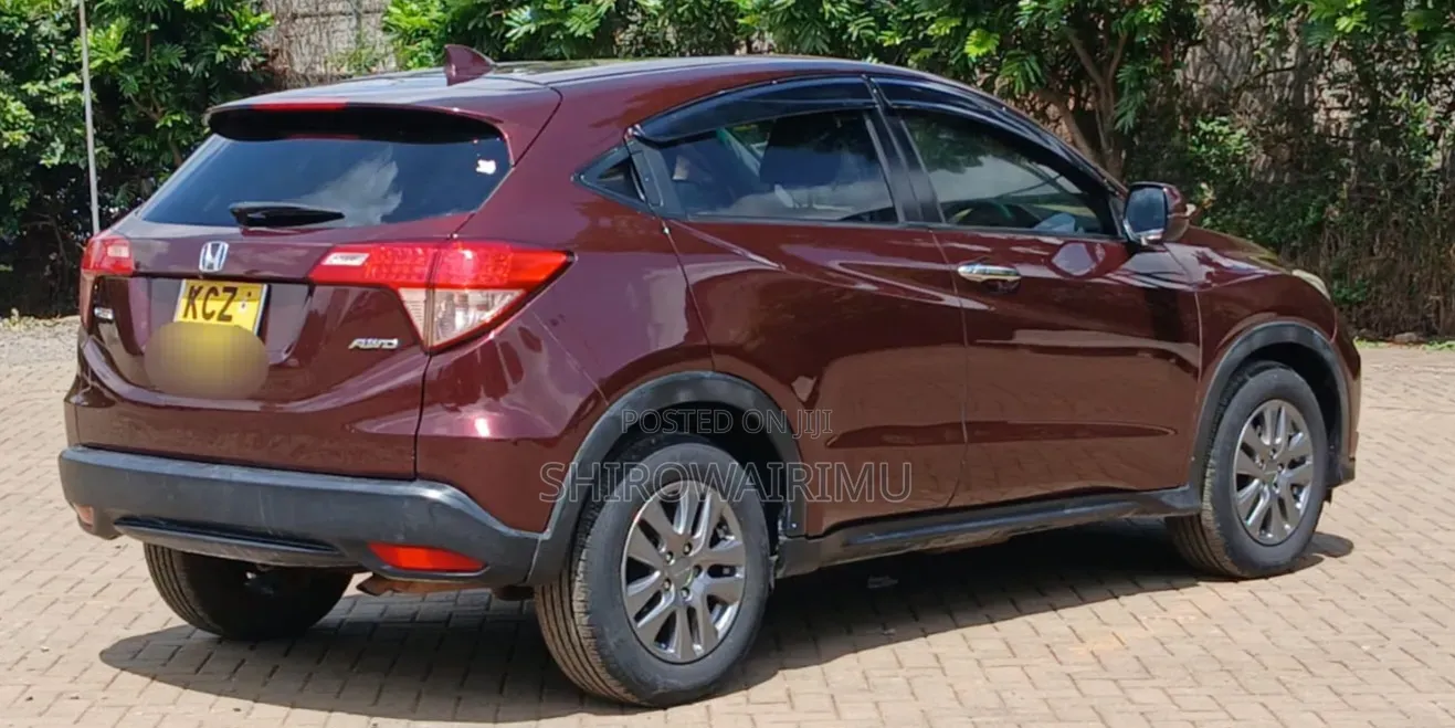 Honda Vezel 2014 Maroon