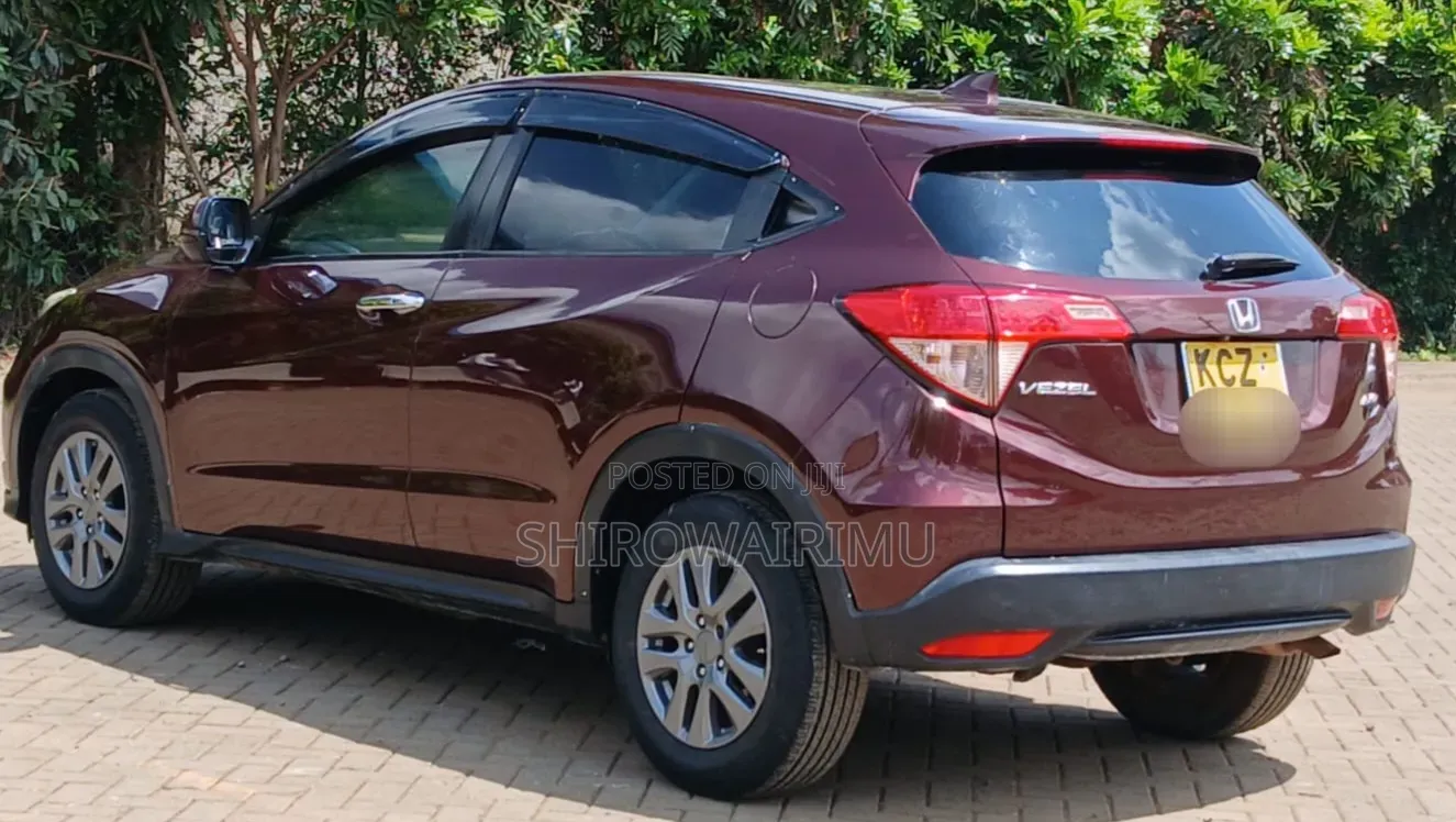 Honda Vezel 2014 Maroon