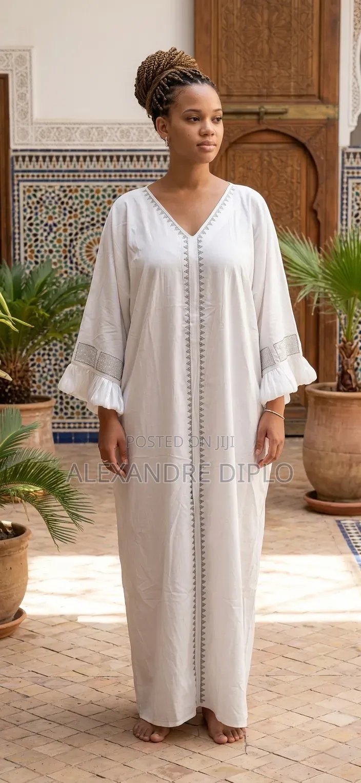 Elegant Embroidered White Kaftan