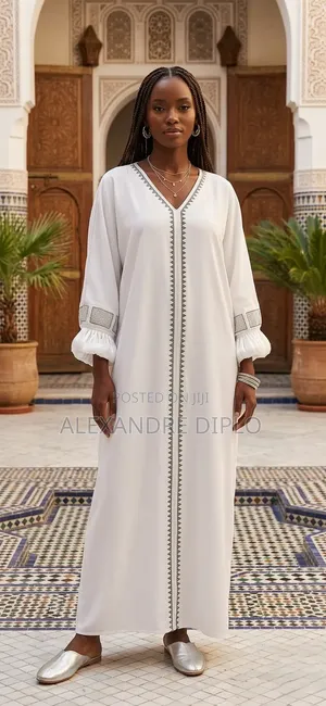 Elegant Embroidered White Kaftan