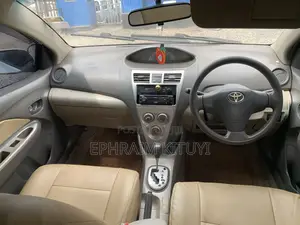 Toyota Belta 2008 White