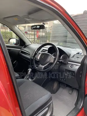 Suzuki Swift 2016 Red