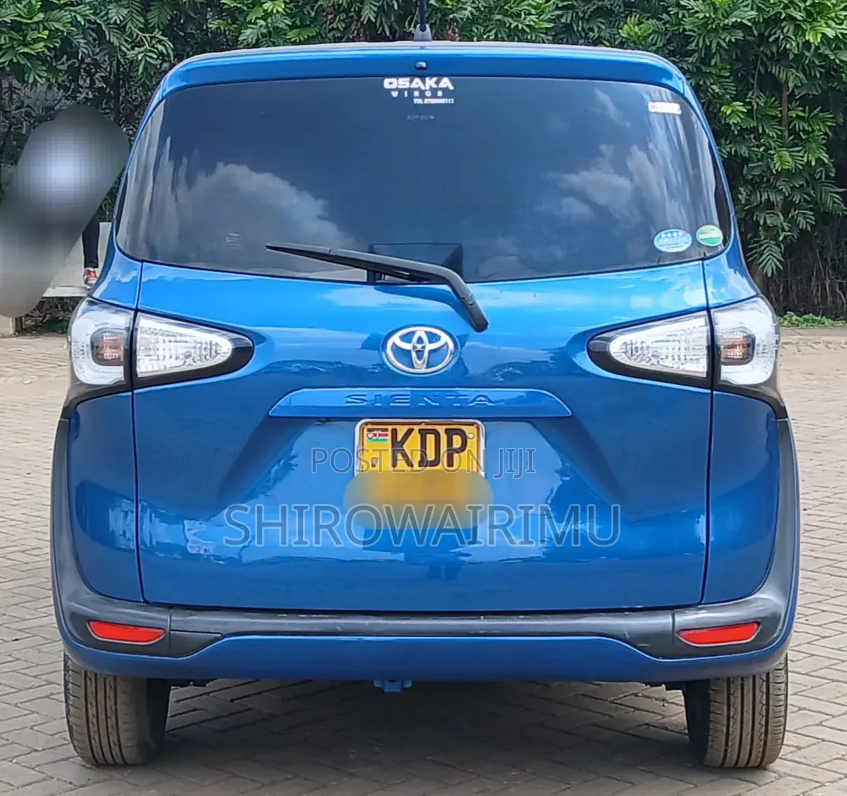 Toyota Sienta 2016 Blue