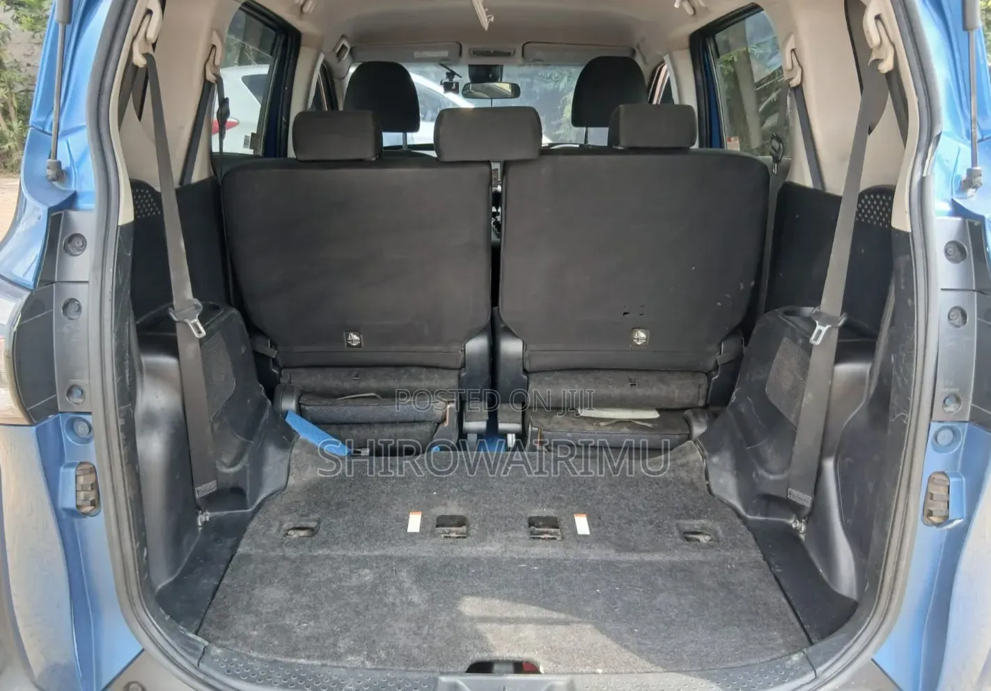 Toyota Sienta 2016 Blue