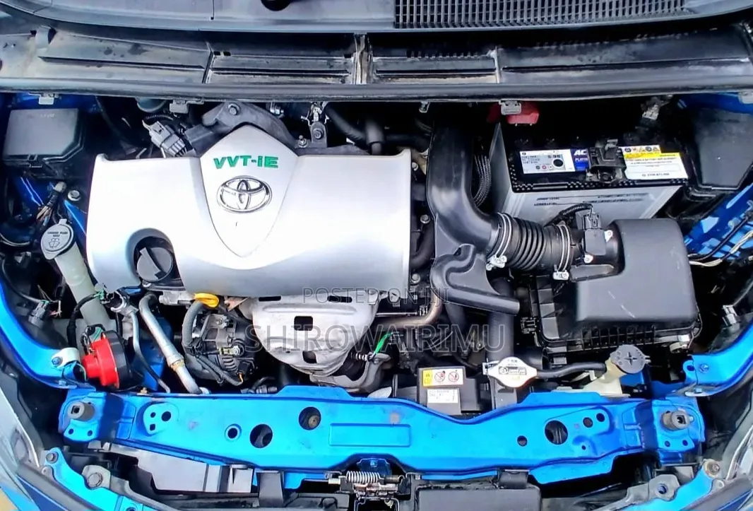 Toyota Sienta 2016 Blue