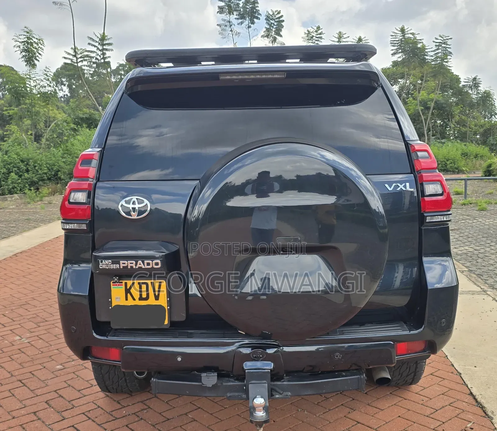 Toyota Land Cruiser Prado 2010 Black