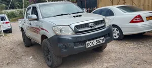 Toyota Hilux 2009 Silver