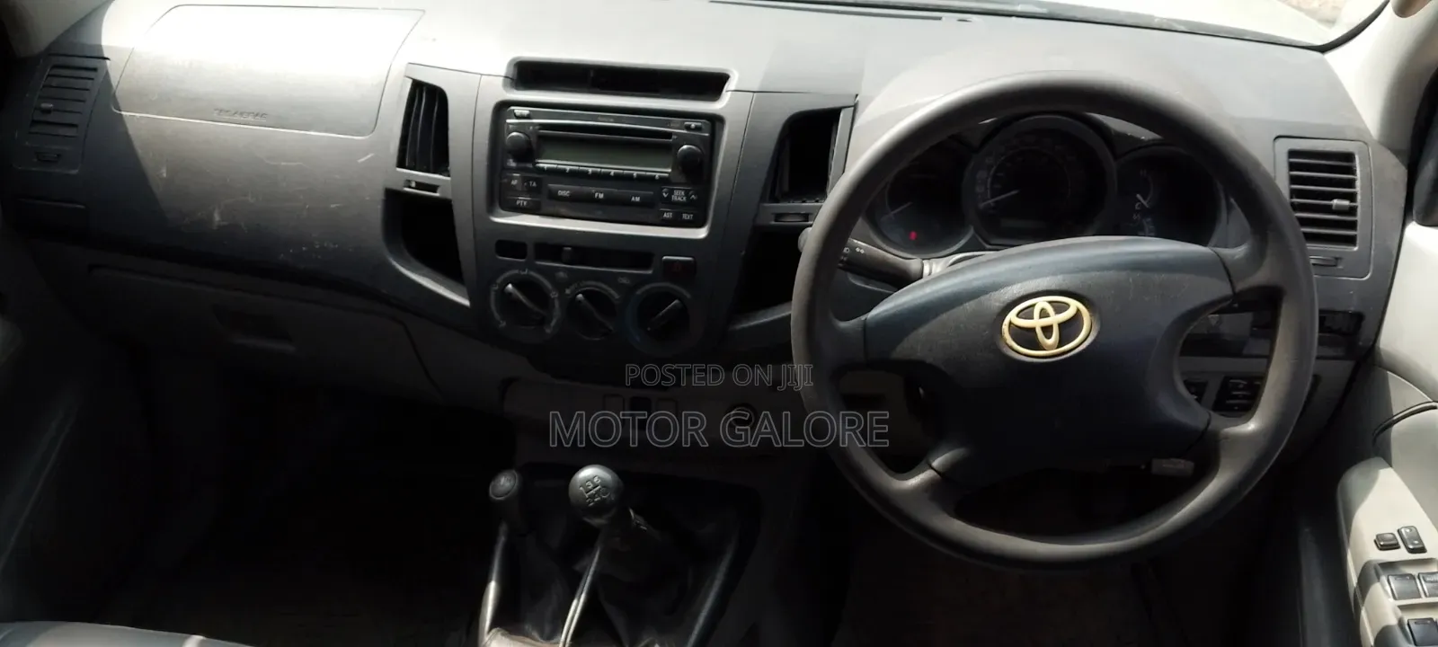 Toyota Hilux 2009 Silver