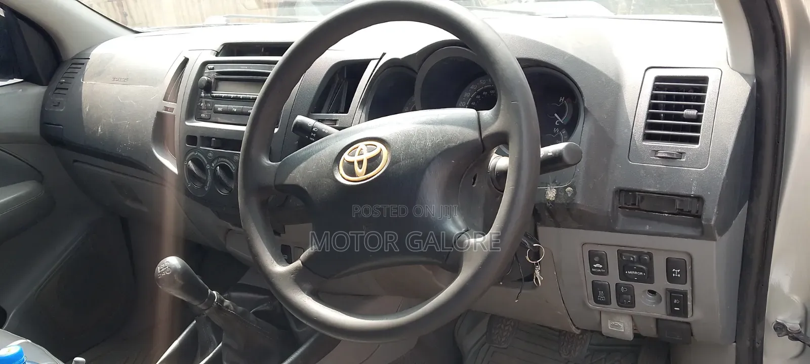 Toyota Hilux 2009 Silver