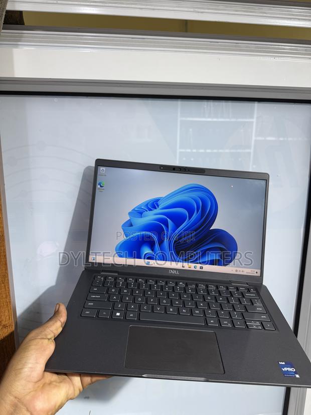 Laptop Dell Latitude 7430 16GB Intel Core i5 SSD 512GB - thumbnail 2