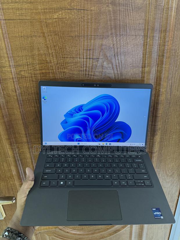 Laptop Dell Latitude 7430 16GB Intel Core i5 SSD 512GB - thumbnail 3