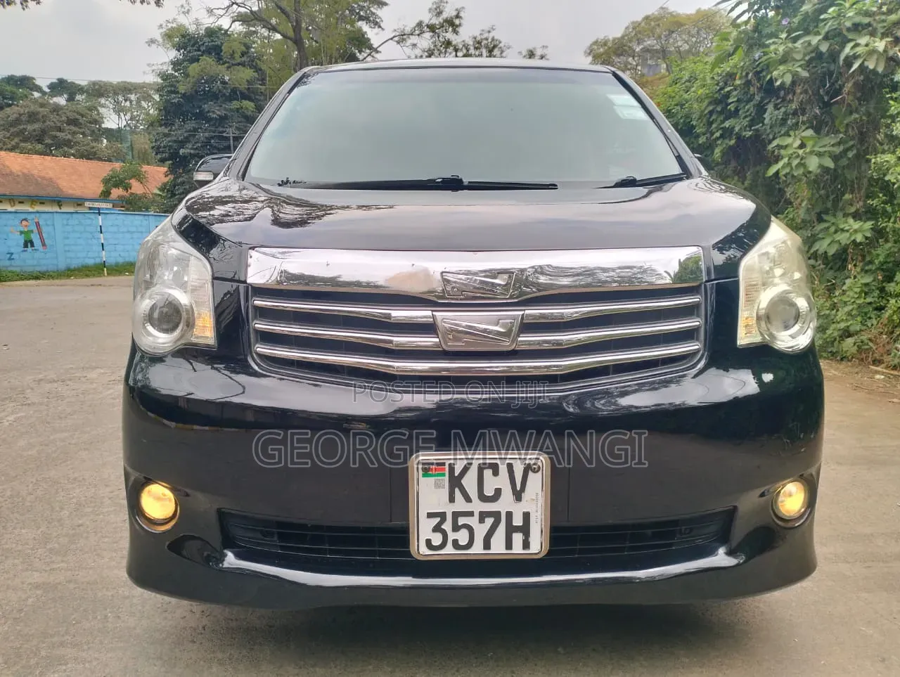Toyota Noah 2012 Black
