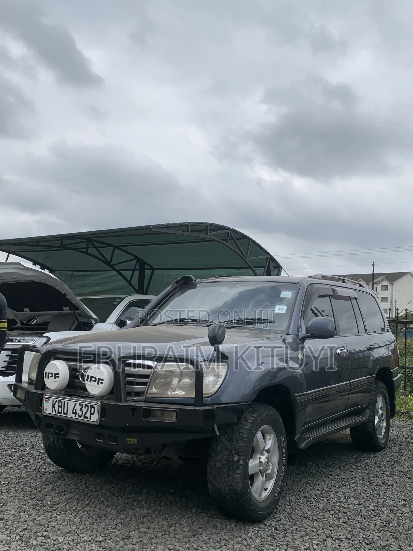 Toyota Land Cruiser 2004 Blue