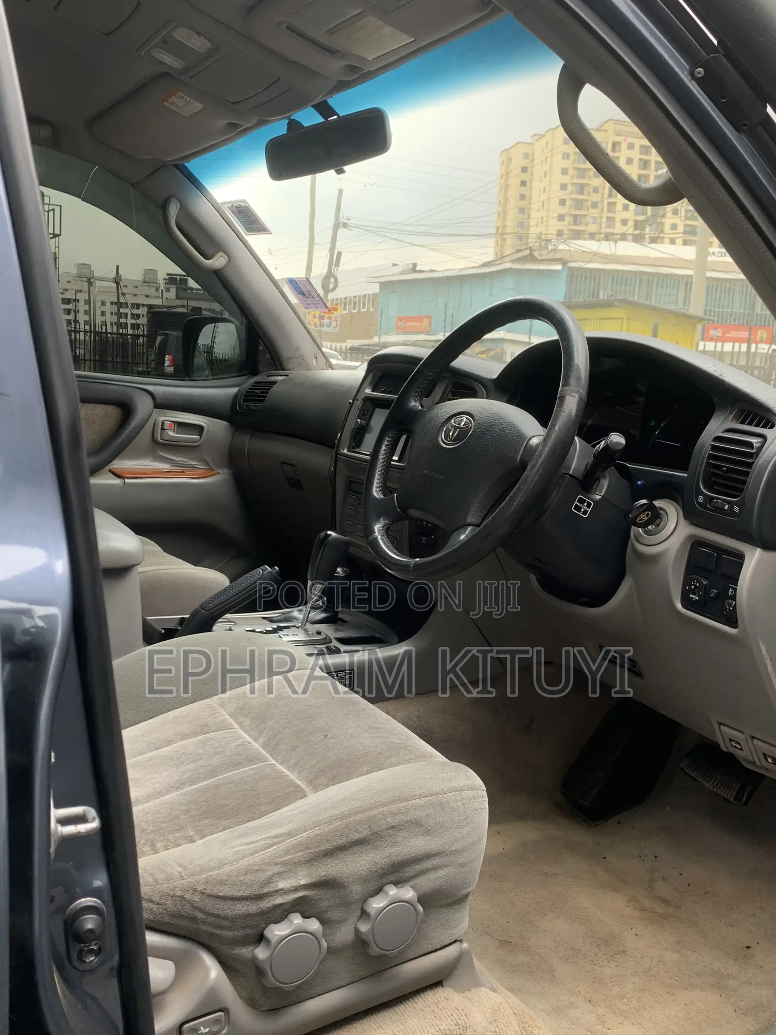 Toyota Land Cruiser 2004 Blue