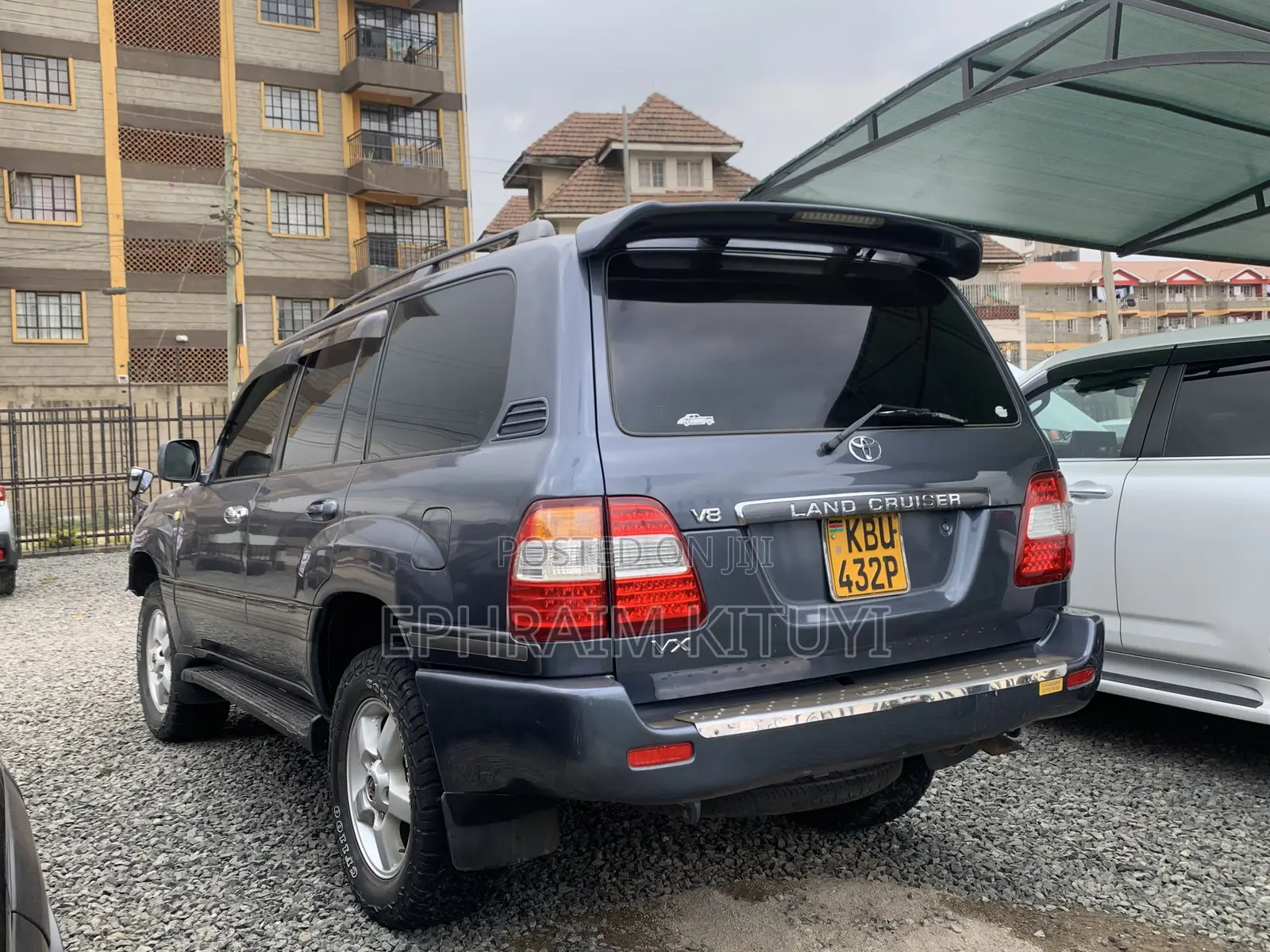 Toyota Land Cruiser 2004 Blue