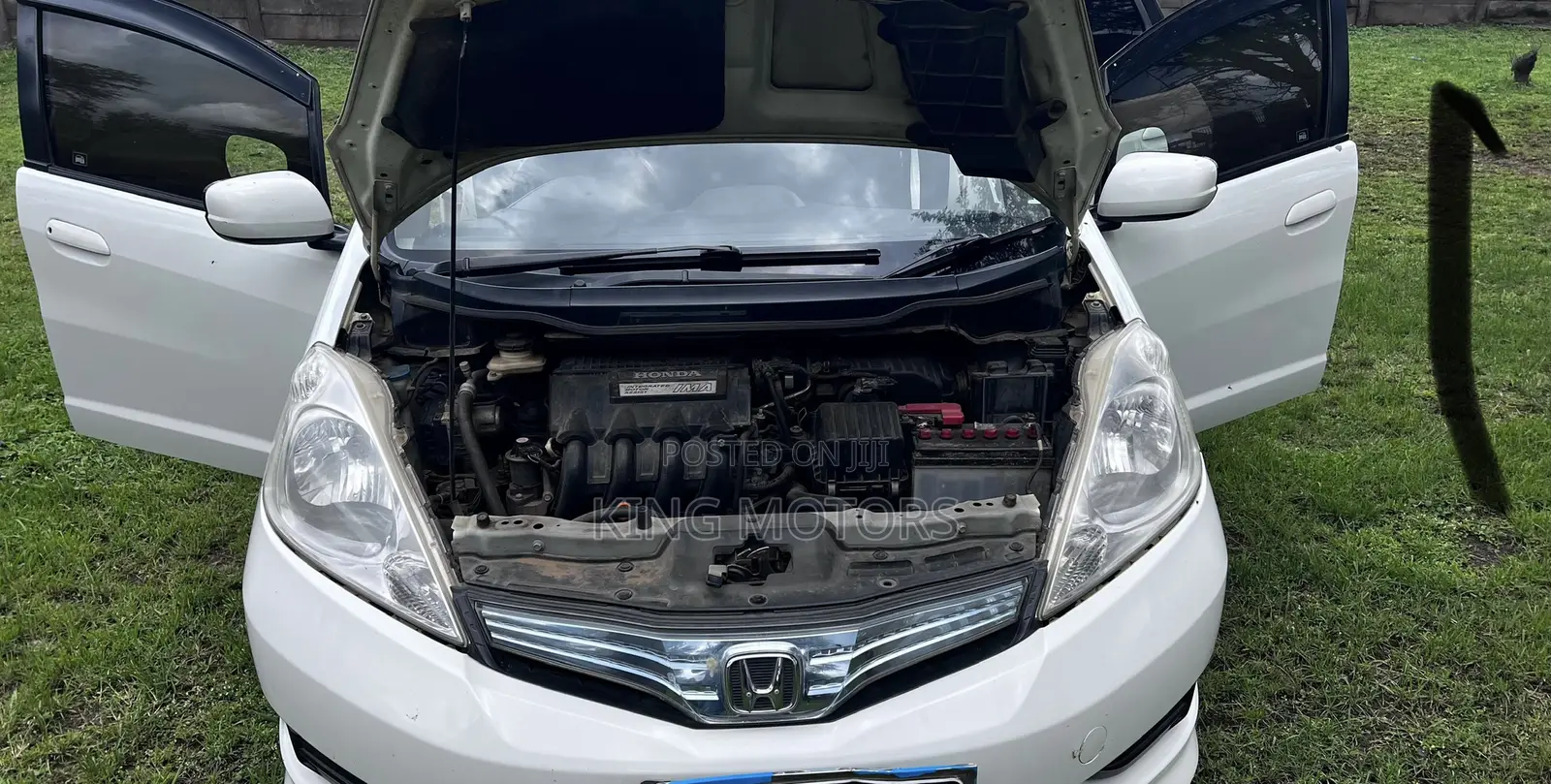 Honda Fit Shuttle 1.3 Hybrid 2WD 2013 White
