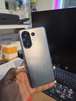 Vivo V60 256 GB Gray