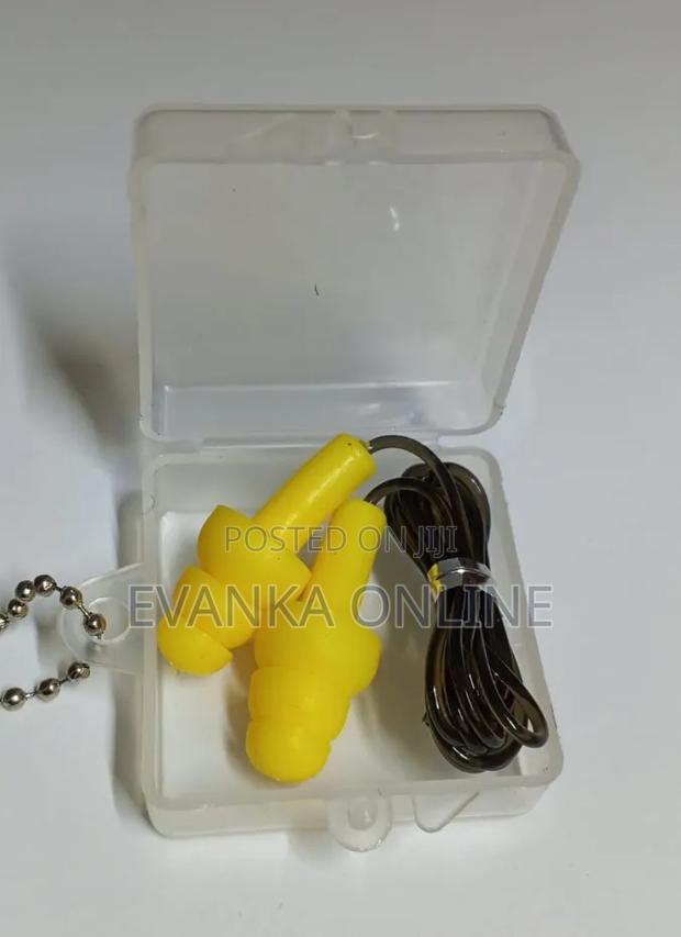 Earplugs Reusable With A String - thumbnail 2