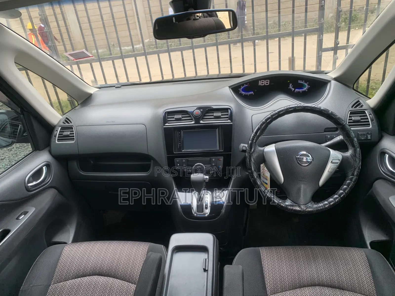 Nissan Serena 2016 Black