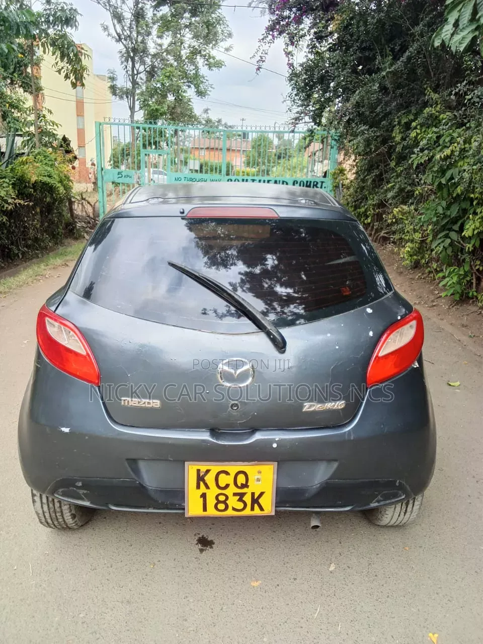 Mazda Demio 2011 Gray